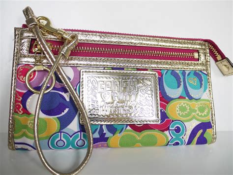 coach poppy wristlet original price|Coach .